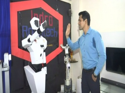 Mumbai innovator develops 3 robots to assist healthcare workers, patients amid COVID | Mumbai innovator develops 3 robots to assist healthcare workers, patients amid COVID