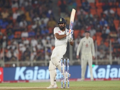 Ind vs Eng, 3rd Test: Kohli departs but Rohit hits fifty as hosts maintain advantage | Ind vs Eng, 3rd Test: Kohli departs but Rohit hits fifty as hosts maintain advantage