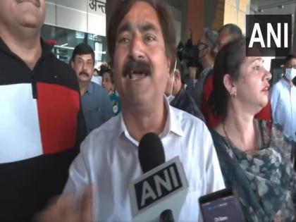 Father of J-K student thanks Centre for evacuation of his son from Ukraine | Father of J-K student thanks Centre for evacuation of his son from Ukraine