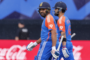 T20 World Cup 2024: Rohit Sharma and Virat Kohli Form Good Partnership in Super Eights, Hopes Robin Singh (Watch Video) | T20 World Cup 2024: Rohit Sharma and Virat Kohli Form Good Partnership in Super Eights, Hopes Robin Singh (Watch Video) T20 World Cup 2024: Rohit Sharma and Virat Kohli Form Good Partnership in Super Eights, Hopes Robin Singh (Watch Video) | T20 World Cup 2024: Rohit Sharma and Virat Kohli Form Good Partnership in Super Eights, Hopes Robin Singh (Watch Video)