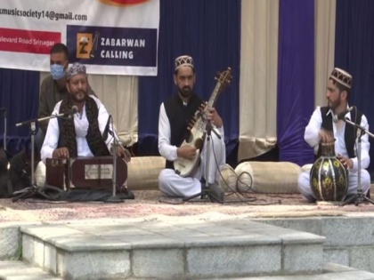 Jammu and Kashmir government organises cultural event in Srinagar | Jammu and Kashmir government organises cultural event in Srinagar