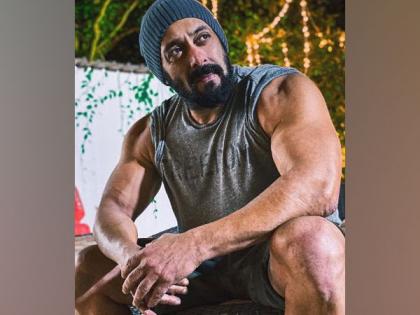 Salman Khan gives major fitness goals to fans in latest post | Salman Khan gives major fitness goals to fans in latest post