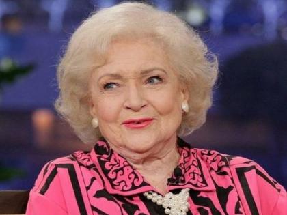 US Army remembers Betty White for WWII volunteer service | US Army remembers Betty White for WWII volunteer service