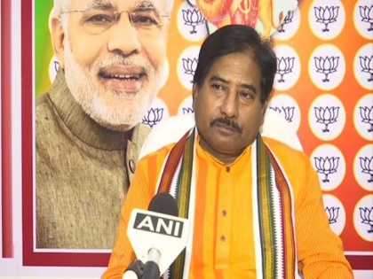 BJP MP dismisses speculations of Varun Gandhi joining TMC, claims party has no 'real existence' | BJP MP dismisses speculations of Varun Gandhi joining TMC, claims party has no 'real existence'