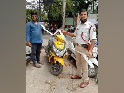 Bengaluru man fined over Rs 42000 after being caught riding his second-hand scooter without helmet | Bengaluru man fined over Rs 42000 after being caught riding his second-hand scooter without helmet Bengaluru man fined over Rs 42000 after being caught riding his second-hand scooter without helmet | Bengaluru man fined over Rs 42000 after being caught riding his second-hand scooter without helmet