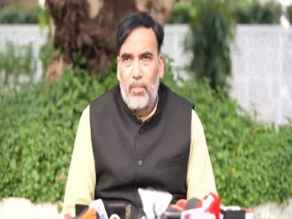 Gopal Rai chairs meeting to review air pollution situation in Delhi | Gopal Rai chairs meeting to review air pollution situation in Delhi