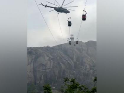 Deoghar cable-car mishap: 10 rescued | Deoghar cable-car mishap: 10 rescued