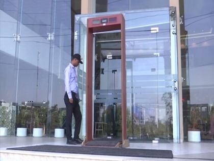 Ahmedabad police advises hotels and restaurants to tighten security ahead of Trump visit | Ahmedabad police advises hotels and restaurants to tighten security ahead of Trump visit
