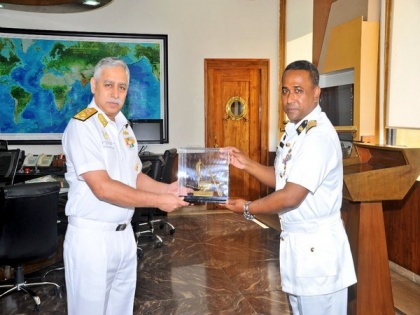 BNS Prottoy Commander meets Western Naval Command Chief in Mumbai | BNS Prottoy Commander meets Western Naval Command Chief in Mumbai