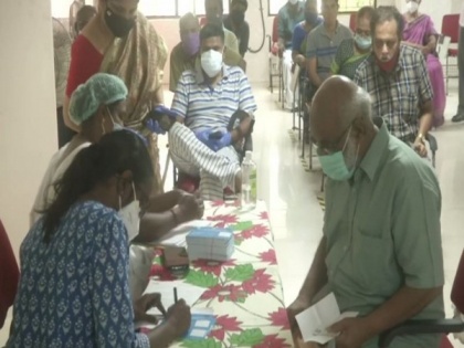 Tika Utsav: Chennai people get vaccinated against COVID-19 at Rajiv Gandhi General hospital | Tika Utsav: Chennai people get vaccinated against COVID-19 at Rajiv Gandhi General hospital