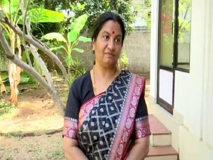 Mother of Kerala woman who joined IS seeks Centre's help to get her back | Mother of Kerala woman who joined IS seeks Centre's help to get her back