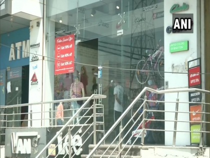 Shops reopen in Delhi's Shaheen Bagh after nearly 5 months | Shops reopen in Delhi's Shaheen Bagh after nearly 5 months