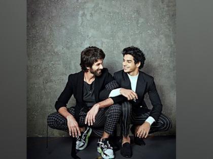 Shahid Kapoor joins brother Ishaan Khatter for impromptu jig | Shahid Kapoor joins brother Ishaan Khatter for impromptu jig