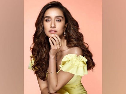 Shraddha Kapoor announces next project, set to reprise Sridevi's double role in 'Chaalbaaz In London' | Shraddha Kapoor announces next project, set to reprise Sridevi's double role in 'Chaalbaaz In London'