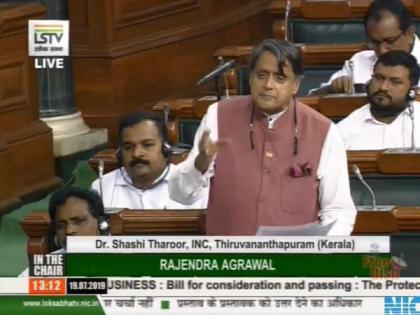 Shashi Tharoor slams govt on NRC issue | Shashi Tharoor slams govt on NRC issue Shashi Tharoor slams govt on NRC issue | Shashi Tharoor slams govt on NRC issue