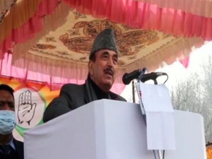 Ghulam Nabi Azad slams Centre, says 'demoting' state to UT is like demoting DGP to 'thanedaar', CM to MLA | Ghulam Nabi Azad slams Centre, says 'demoting' state to UT is like demoting DGP to 'thanedaar', CM to MLA