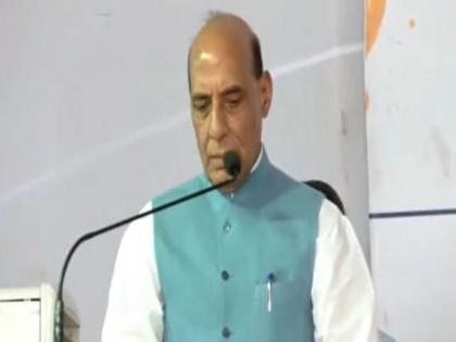Rajnath Singh hopes India will emerge as defence manufacturing hub for the world | Rajnath Singh hopes India will emerge as defence manufacturing hub for the world Rajnath Singh hopes India will emerge as defence manufacturing hub for the world | Rajnath Singh hopes India will emerge as defence manufacturing hub for the world