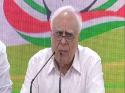 From economy to Kashmir, nothing is normal: Cong on 100 days of Modi govt 2.0 | From economy to Kashmir, nothing is normal: Cong on 100 days of Modi govt 2.0