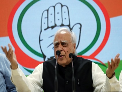 Never made statement in BJP's favour yet Rahul Gandhi says 'we are colluding with BJP': Sibal | Never made statement in BJP's favour yet Rahul Gandhi says 'we are colluding with BJP': Sibal