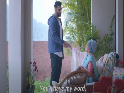 Arjun Kapoor leaves no stone unturned to 'bring back a home' in 'Sardar Ka Grandson' trailer | Arjun Kapoor leaves no stone unturned to 'bring back a home' in 'Sardar Ka Grandson' trailer