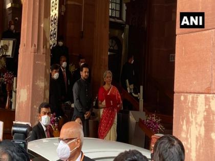 Sitharaman reaches Parliament for Union Budget 2021-22 presentation | Sitharaman reaches Parliament for Union Budget 2021-22 presentation