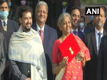 Sitharaman dons red saree for 2021-22 budget presentation | Sitharaman dons red saree for 2021-22 budget presentation