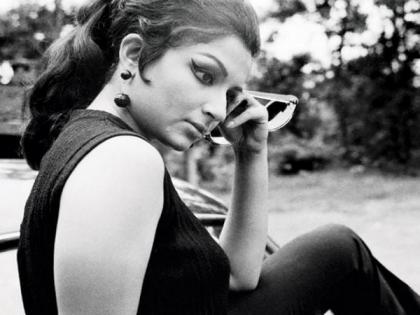 Kareena Kapoor extends birthday wishes to 'beautiful' Sharmila Tagore | Kareena Kapoor extends birthday wishes to 'beautiful' Sharmila Tagore Kareena Kapoor extends birthday wishes to 'beautiful' Sharmila Tagore | Kareena Kapoor extends birthday wishes to 'beautiful' Sharmila Tagore