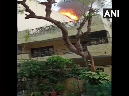 Fire breaks out at house in Delhi's Greater Kailash, 3 rescued | Fire breaks out at house in Delhi's Greater Kailash, 3 rescued