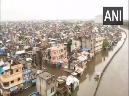 Flood-like situation in Gujarat after incessant rain | Flood-like situation in Gujarat after incessant rain