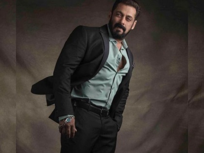 Salman Khan receives COVID-19 vaccine shot in Mumbai | Salman Khan receives COVID-19 vaccine shot in Mumbai