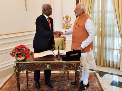 PM Modi speaks to Maldivian President, reviews progress of bilateral development projects | PM Modi speaks to Maldivian President, reviews progress of bilateral development projects