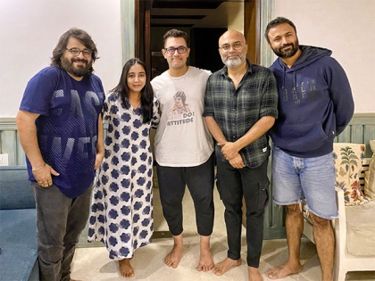 Shilpa Rao's song 'Tere Hawaale' from Aamir's 'Laal Singh Chaddha' unveiled | Shilpa Rao's song 'Tere Hawaale' from Aamir's 'Laal Singh Chaddha' unveiled