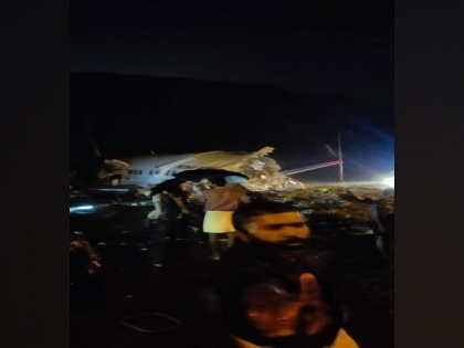 14 killed, 123 injured in Kozhikode plane crash | 14 killed, 123 injured in Kozhikode plane crash