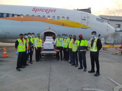 SpiceJet carries India's first consignment of Covid vaccine 'Covidshield' from Pune to Delhi | SpiceJet carries India's first consignment of Covid vaccine 'Covidshield' from Pune to Delhi