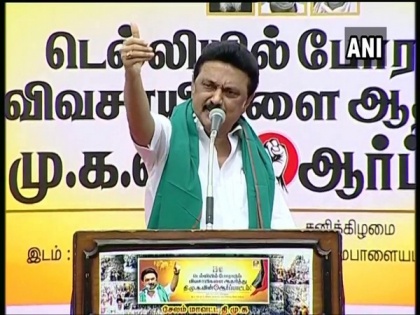 Stalin stages protest against farm laws in TN's Salem | Stalin stages protest against farm laws in TN's Salem