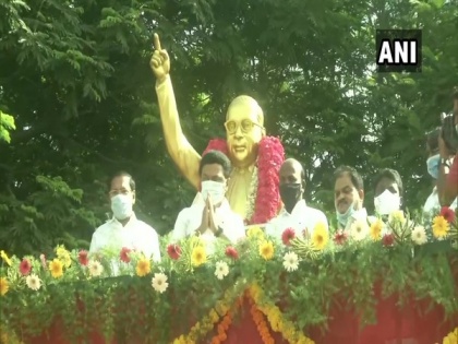 DMK Chief Stalin pays floral tribute to BR Ambedkar on his 130th birth anniversary | DMK Chief Stalin pays floral tribute to BR Ambedkar on his 130th birth anniversary