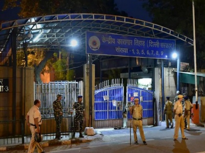 Probe ordered against three Tihar jail officials for receiving money from Sukesh Chandrashekhar | Probe ordered against three Tihar jail officials for receiving money from Sukesh Chandrashekhar