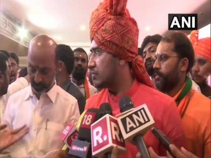 Owaisi brothers not allowed development in old Hyderabad: BJP MP Surya | Owaisi brothers not allowed development in old Hyderabad: BJP MP Surya Owaisi brothers not allowed development in old Hyderabad: BJP MP Surya | Owaisi brothers not allowed development in old Hyderabad: BJP MP Surya