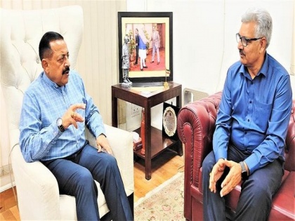 NHPC briefs Union Minister Jitendra Singh about its ongoing projects in J-K | NHPC briefs Union Minister Jitendra Singh about its ongoing projects in J-K
