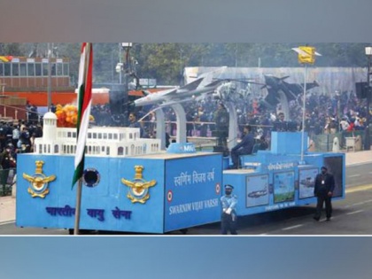73rd Republic Day parade: IAF tableau displays 'Transforming for the Future' theme | 73rd Republic Day parade: IAF tableau displays 'Transforming for the Future' theme