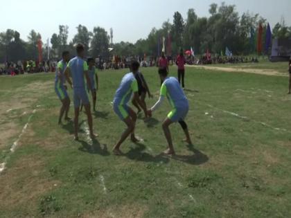 J-K's sports department starts district level competitions in Srinagar | J-K's sports department starts district level competitions in Srinagar