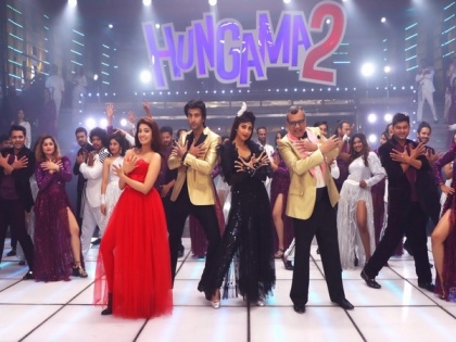 Paresh Rawal, Shilpa Shetty shoot for 'Hungama 2' title track | Paresh Rawal, Shilpa Shetty shoot for 'Hungama 2' title track