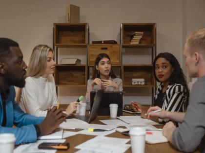 Context-dependent behaviour makes cooperation flourish, says study | Context-dependent behaviour makes cooperation flourish, says study Context-dependent behaviour makes cooperation flourish, says study | Context-dependent behaviour makes cooperation flourish, says study