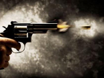 Encounter breaks out in Delhi's CR Park, one injured | Encounter breaks out in Delhi's CR Park, one injured Encounter breaks out in Delhi's CR Park, one injured | Encounter breaks out in Delhi's CR Park, one injured