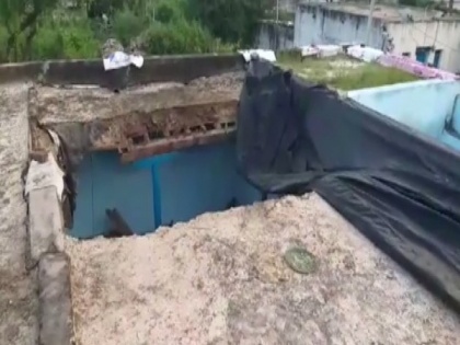 Five killed, two injured as roof of house collapses due to heavy rains in Telangana's Wanaparthy | Five killed, two injured as roof of house collapses due to heavy rains in Telangana's Wanaparthy