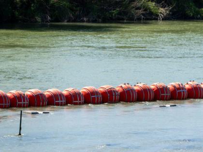 Texas ordered to remove floating barriers on US-Mexico border river | Texas ordered to remove floating barriers on US-Mexico border river
