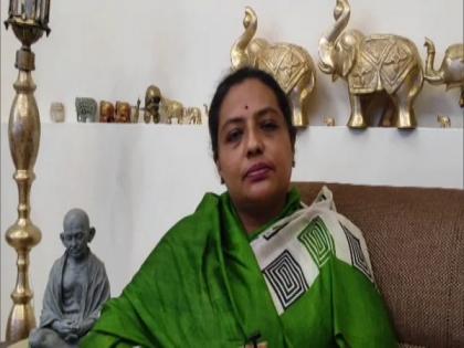Stop commenting on Congress' leadership for stable govt in Maharashtra: Yashomati Thakur appeals to MVA colleagues | Stop commenting on Congress' leadership for stable govt in Maharashtra: Yashomati Thakur appeals to MVA colleagues