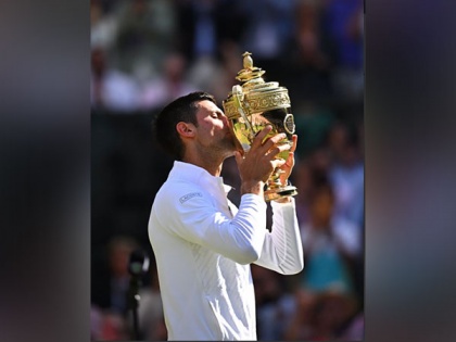 Sachin Tendulkar hails Novak Djokovic on winning Wimbledon crown | Sachin Tendulkar hails Novak Djokovic on winning Wimbledon crown
