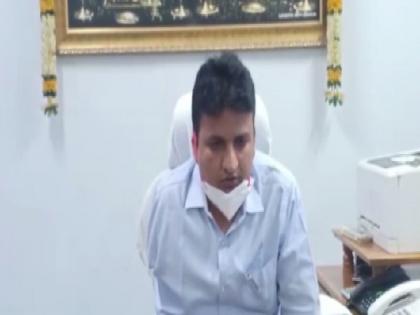 Covid patient's body buried using JCB in Andhra, family's consent taken, says Commissioner | Covid patient's body buried using JCB in Andhra, family's consent taken, says Commissioner Covid patient's body buried using JCB in Andhra, family's consent taken, says Commissioner | Covid patient's body buried using JCB in Andhra, family's consent taken, says Commissioner