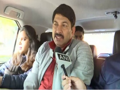 Avoiding baton-charge in Shaheen Bagh as women, children sitting on protest, says Manoj Tiwari | Avoiding baton-charge in Shaheen Bagh as women, children sitting on protest, says Manoj Tiwari